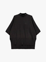Maglione a maniche corte con collo alto ampio nero