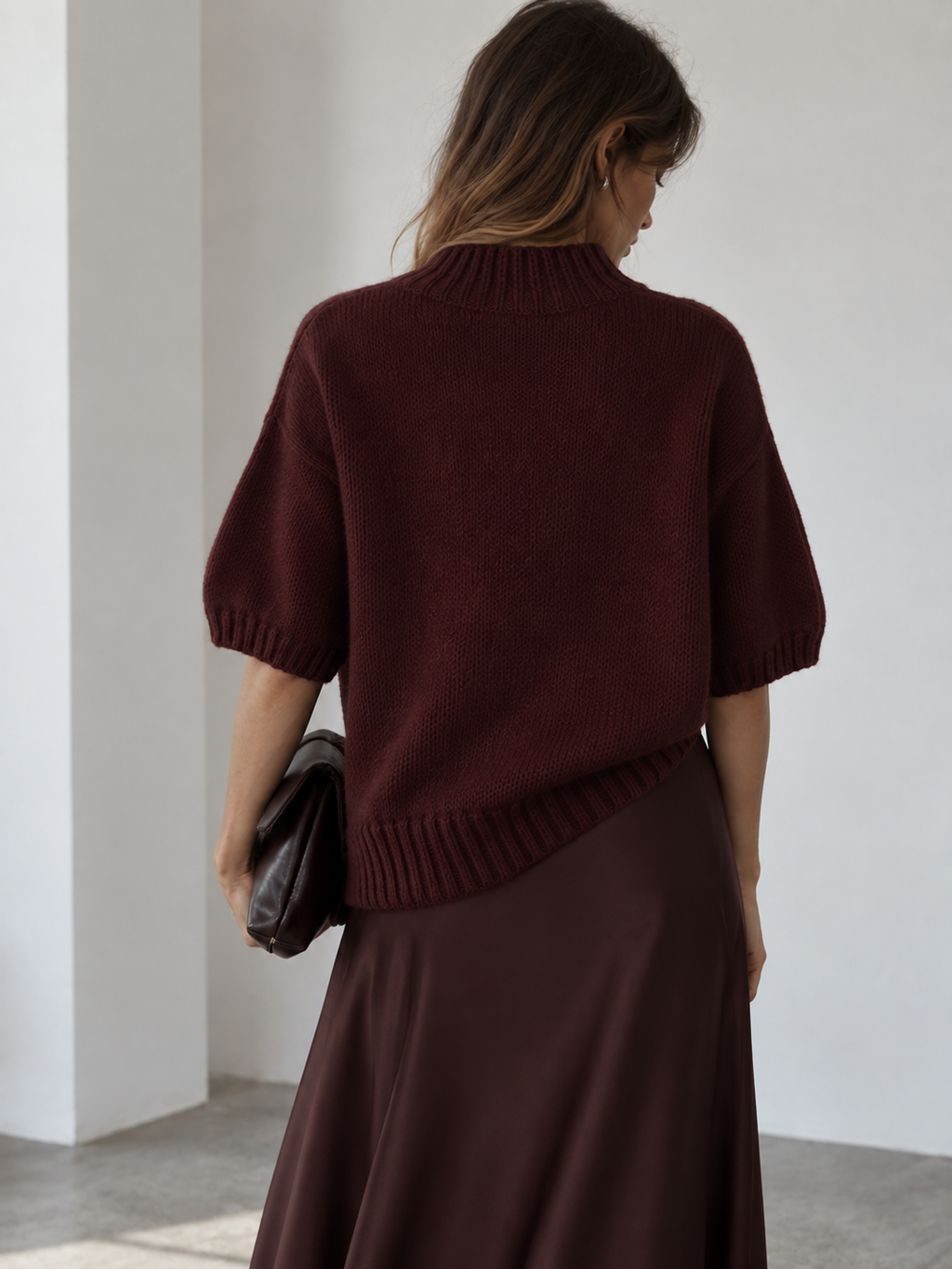 Maglione bordeaux a maniche corte con collo polo ampio bordo