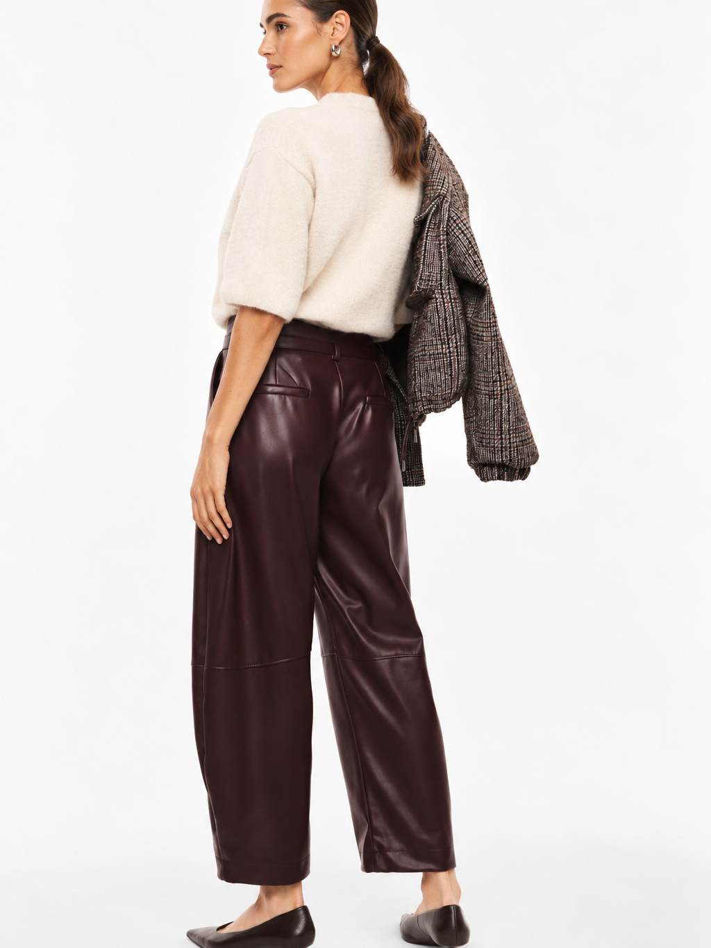Pantaloni in similpelle vita alta con cintura